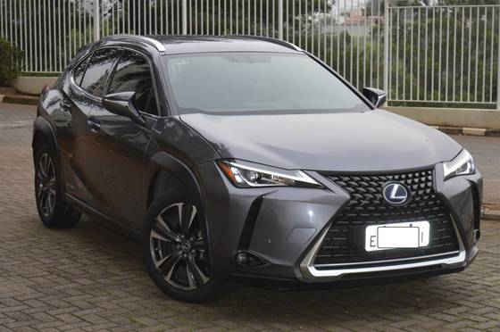LEXUS UX 250h 2.0 VVT-I HYBRID DYNAMIC CVT LEXUS UX 250h 2.0 VVT-I HYBRID DYNAMIC CVT